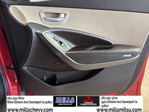 Used 2018 Hyundai Santa Fe Sport w/ 2.4L Tech Package 04 AWD/4WD image 18