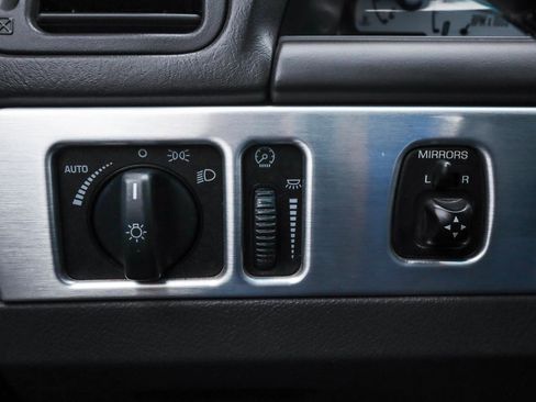 Used 2002 Ford Thunderbird image 6