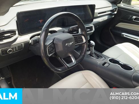 Used 2024 Ford Mustang Premium RWD image 5