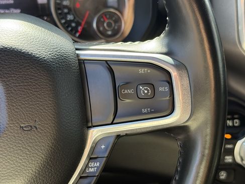 Used 2021 RAM 1500 Laramie w/ Sport Appearance Package AWD/4WD image 17