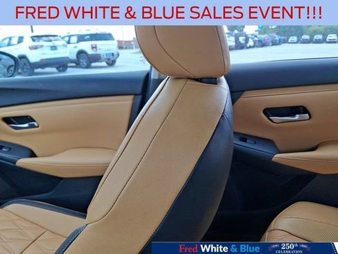 Used 2023 Nissan Sentra SV w/ SV Premium Package FWD image 17