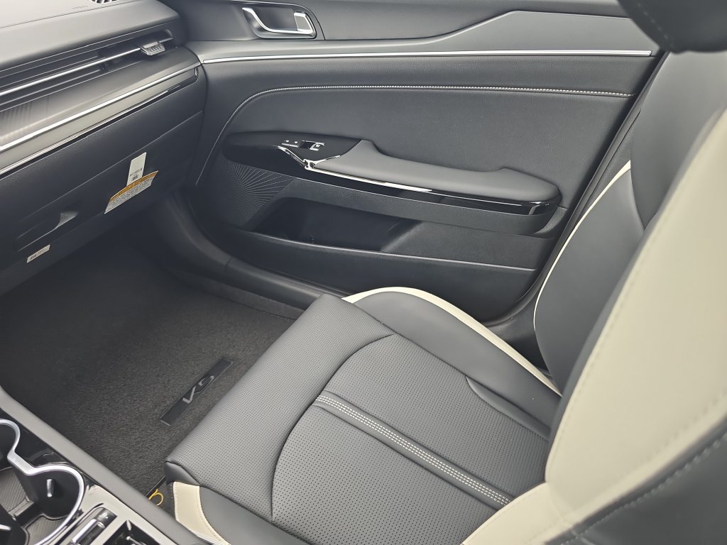 New 2026 Kia K5 GT-Line FWD image 15
