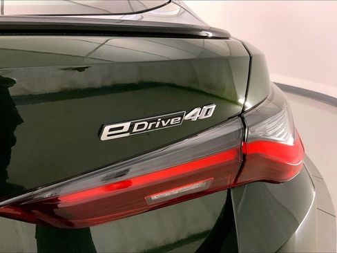 Certified 2023 BMW i4 eDrive40 w/ M Sport Package image 30