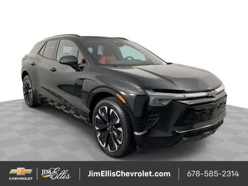 New 2025 Chevrolet Blazer EV RS image 2