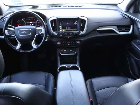 Used 2021 GMC Terrain SLT image 12