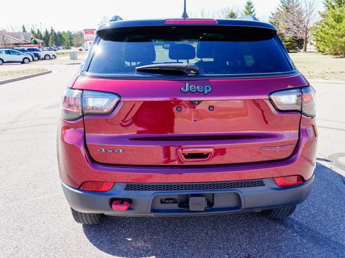 Used 2022 Jeep Compass Trailhawk w/ Trailhawk Elite Group image 5