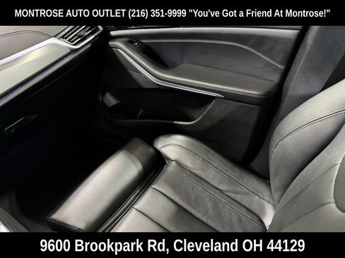 Used 2022 BMW X5 xDrive40i w/ M Sport Package image 42