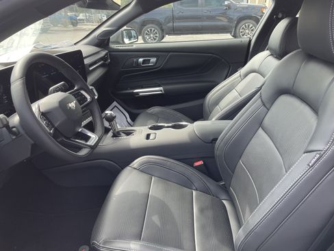 New 2025 Ford Mustang Premium image 29