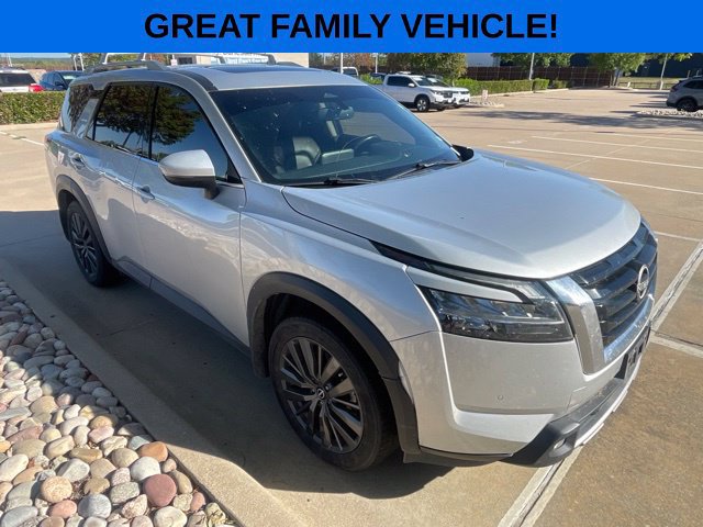 Used 2022 Nissan Pathfinder SL w/ SL Premium Package FWD image 8
