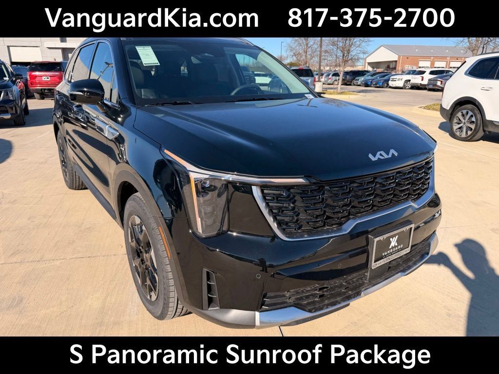 Certified 2026 Kia Sorento S w/ S Panoramic Sunroof Package FWD image 5