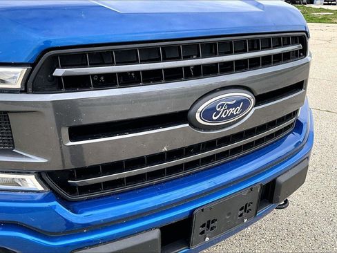 Used 2018 Ford F150 XLT w/ Equipment Group 302A Luxury AWD/4WD image 23