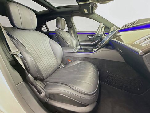 Used 2023 Mercedes-Benz S 500 4MATIC image 28