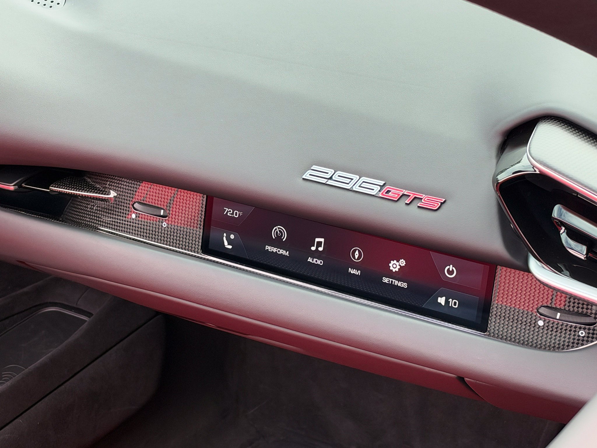 Used 2023 Ferrari 296 GTS RWD image 43