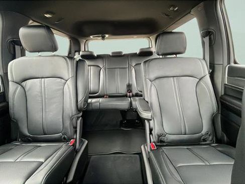 New 2026 Jeep Grand Wagoneer Limited image 20