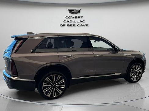 New 2026 Cadillac Vistiq Premium Luxury image 8