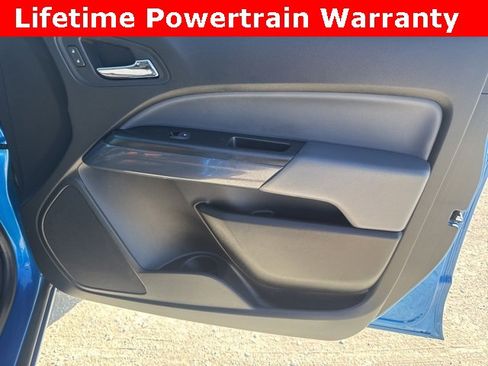 Used 2022 Chevrolet Colorado Z71 image 27