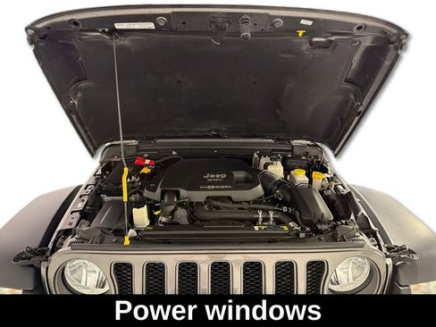 Used 2021 Jeep Wrangler Unlimited Rubicon w/ Cold Weather Group image 12