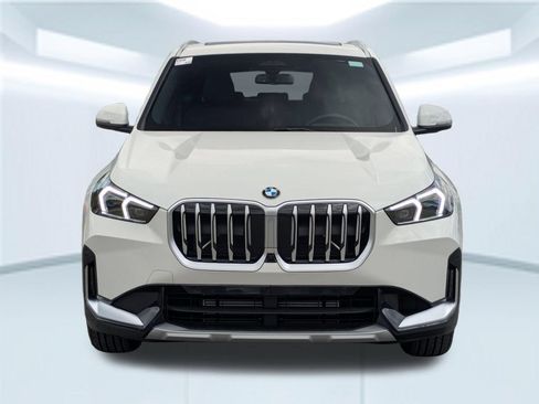 New 2026 BMW X1 xDrive28i w/ Technology Package AWD/4WD image 8