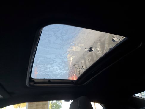 Used 2023 Chevrolet Camaro LT image 13