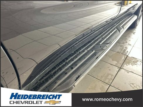 Used 2022 Chevrolet Tahoe LT image 37