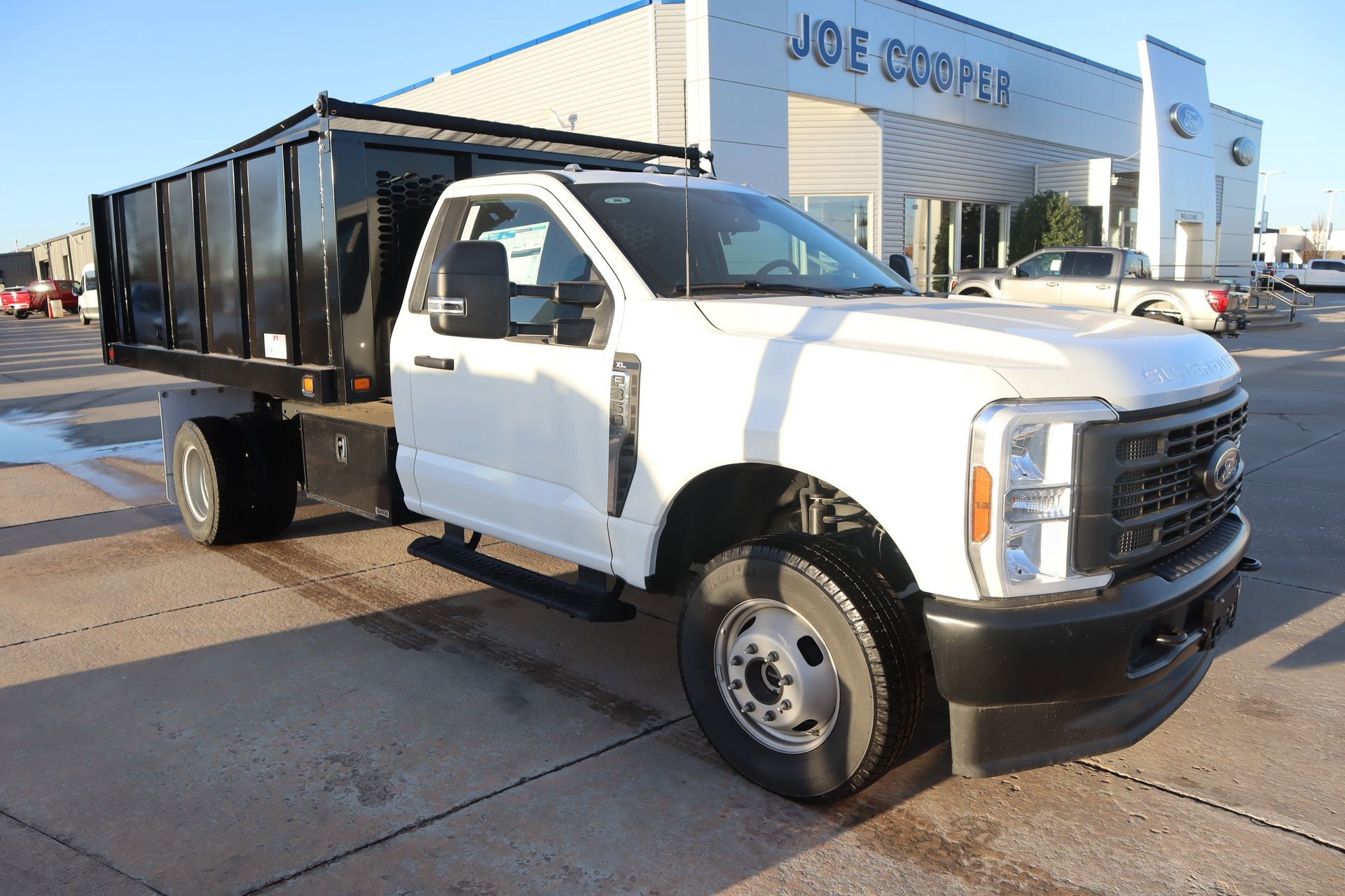 New 2025 Ford F350 XL AWD/4WD 360° Tour