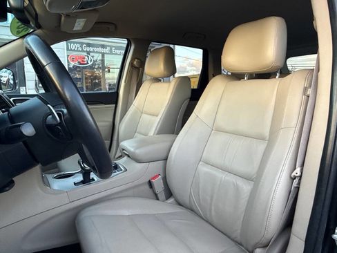 Used 2015 Jeep Grand Cherokee Limited image 21
