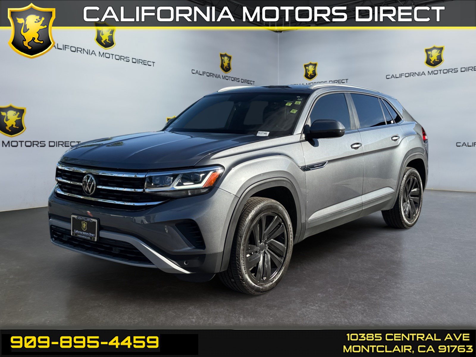 Used 2021 Volkswagen Atlas Cross Sport SE FWD image 1