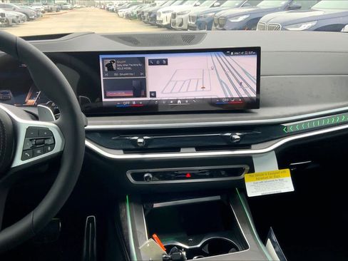 Used 2026 BMW X7 xDrive40i image 6