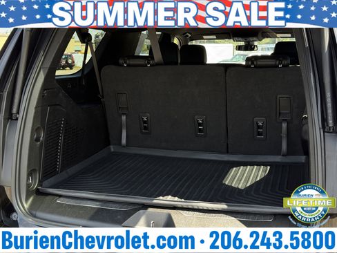 Used 2022 Chevrolet Suburban Z71 AWD/4WD image 33