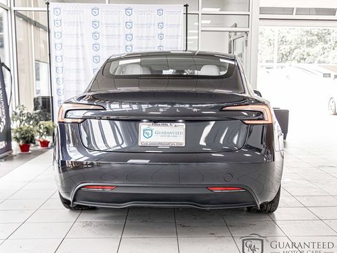 Used 2025 Tesla Model 3 Long Range RWD image 14