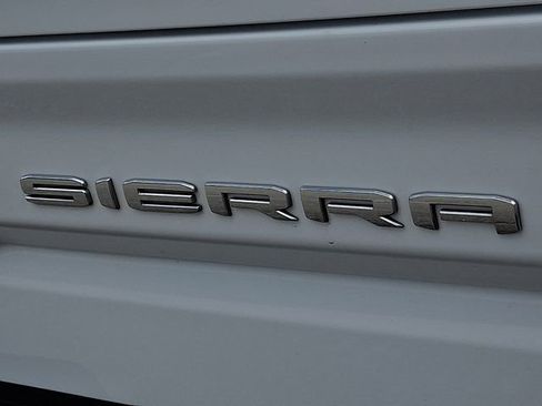 Used 2025 GMC Sierra 1500 SLT RWD image 35
