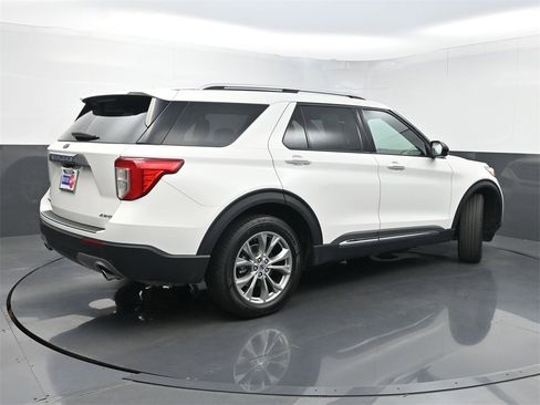 Used 2023 Ford Explorer Limited image 25