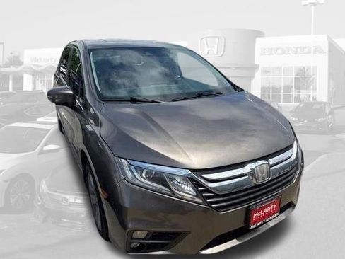 Used 2019 Honda Odyssey EX-L image 3