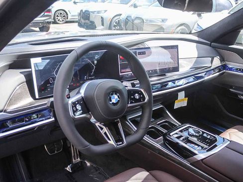 New 2026 BMW 740i RWD image 17