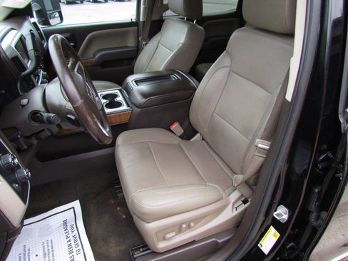 Used 2014 GMC Sierra 1500 SLT w/ SLT Crew Cab Value Package image 11