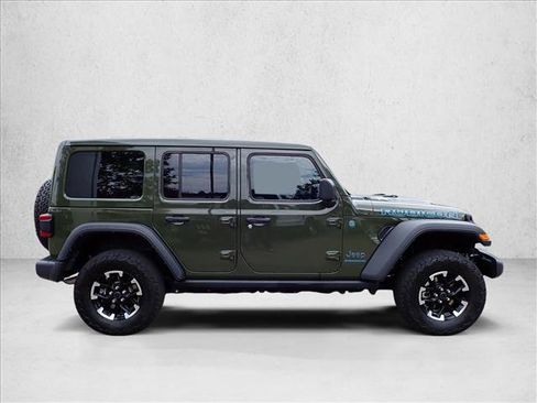 Used 2024 Jeep Wrangler Unlimited Rubicon 4xe w/ Safety Group AWD/4WD image 5