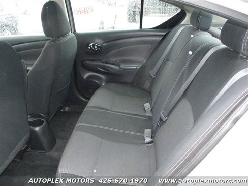 Used 2018 Nissan Versa SV image 14