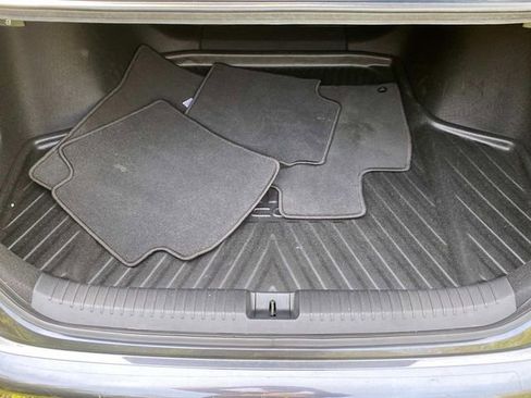 Used 2023 Honda Accord EX image 28