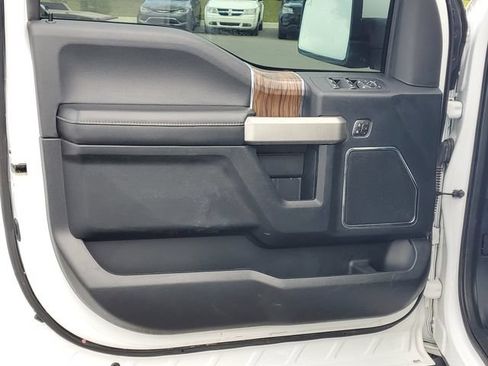 Used 2020 Ford F150 Lariat AWD/4WD image 10