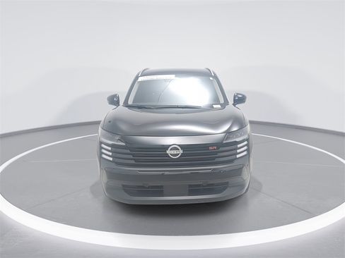 Used 2025 Nissan Kicks SR image 2