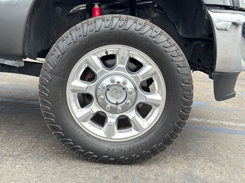 Used 2015 Ford F350 Lariat w/ Lariat Ultimate Package AWD/4WD image 6