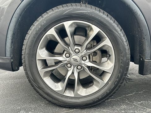 Used 2019 Dodge Durango GT image 36