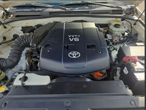 Used 2003 Toyota 4Runner SR5 AWD/4WD image 15