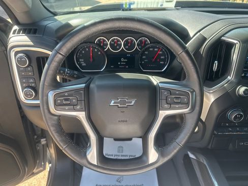 Used 2022 Chevrolet Silverado 1500 RST AWD/4WD image 15