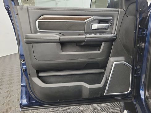 Used 2022 RAM 3500 Laramie image 17