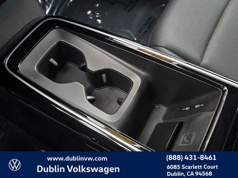 Used 2023 Volkswagen ID.4 Pro S image 18
