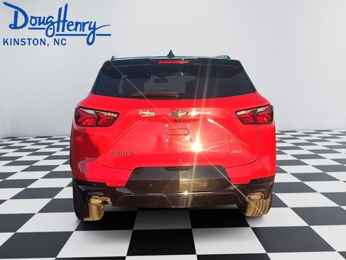 Used 2022 Chevrolet Blazer RS w/ Enhanced Convenience Package image 4