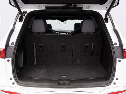 Used 2023 Buick Enclave Premium w/ Experience Buick Package image 26