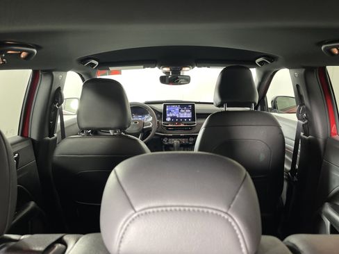 Used 2024 Jeep Compass Trailhawk image 15