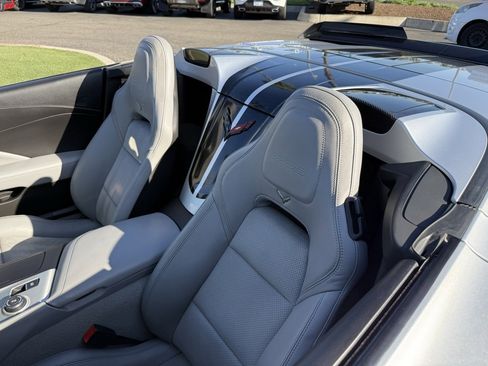 Used 2018 Chevrolet Corvette Z06 image 14